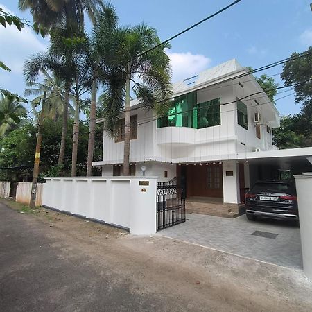 Villa White House Thrissur Exterior foto
